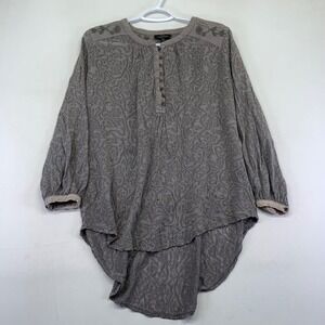 Lucky Brand Women's Blouse Large Gray Paisley‎ Embroidered High Low Button Down